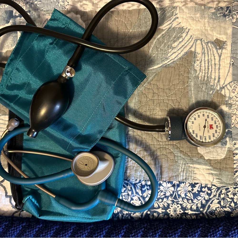 Littmann stethoscope and bp cuff